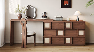 The Architectural Alchemy of Mid-Century Nostalgia: Redefining the Bedroom Landscape with Expandable Timber Mastery and Rich Espresso Patinas