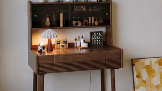 The Flip-top Solid Wood Vanity: Where Timeless Craftsmanship Meets Modern Beauty Rituals