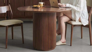 The Poetry of the Fluted Pedestal: Why an Organic Modern Round Centerpiece Elevates the Daily Dining Ritual