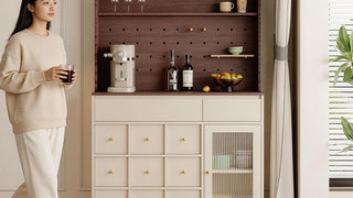 The Rhythm of Retro Elegance: Embracing French Cream Style Aesthetics, Integrated Pegboard Architecture, and Curvilinear Storage Solutions in the Contemporary Living Space