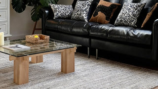 The Wabi-Sabi Glass Coffee Table Where Light and Wood Weave Quiet Elegance